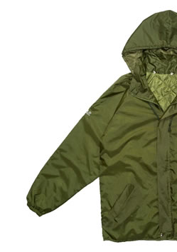 Jaqueta em Nylon forrada com capuz